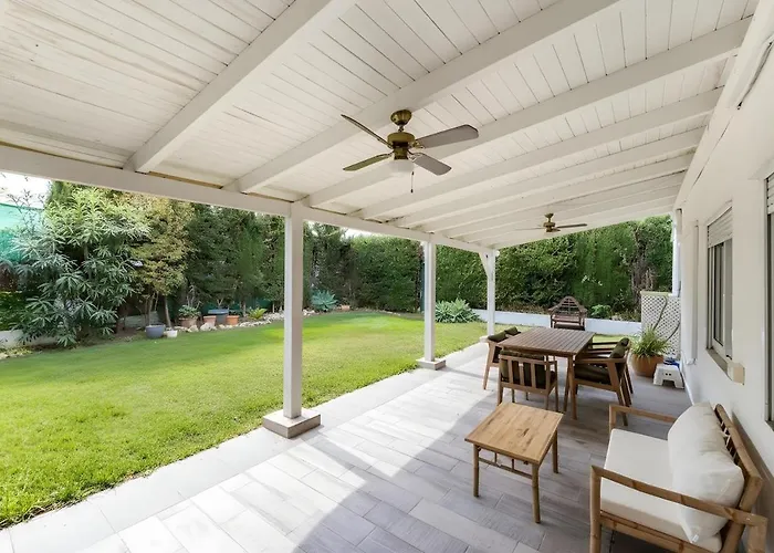 Διαμέρισμα Exclusive Ground Floor With Large Garden In Puerto Banus