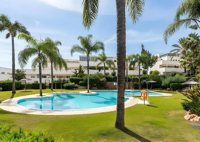 Exclusive Ground Floor With Large Garden In Puerto Banus