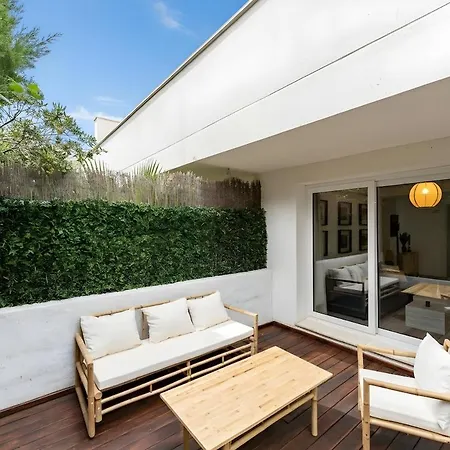 Apartment Exclusive Ground Floor With Large Garden In Puerto Banús Marbella