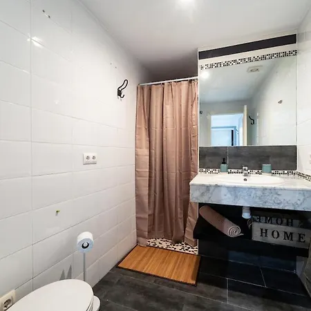 Exclusive Ground Floor With Large Garden In Puerto Banús * Marbella